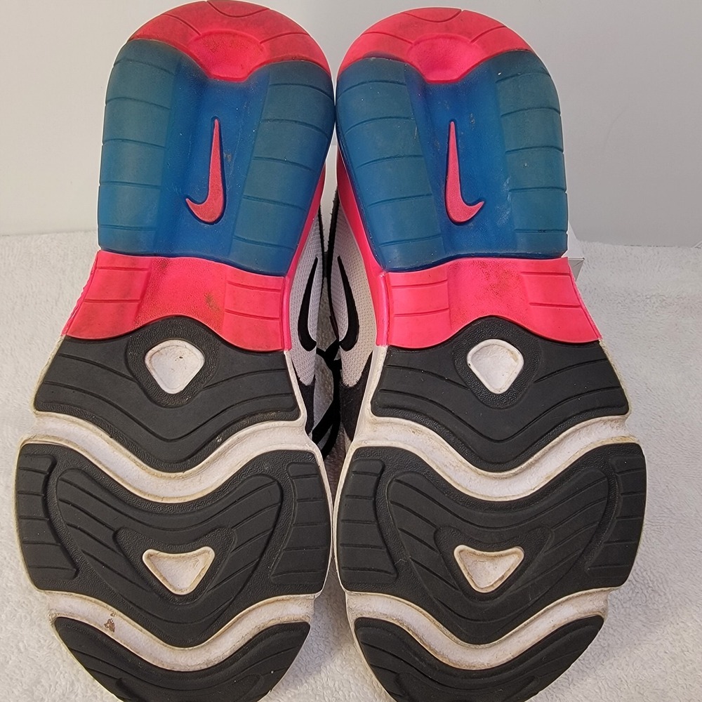 Nike Air Max 200 White Hyper Pink Black AT5630-100 - Youth SIZE 4Y - Picture 15 of 17